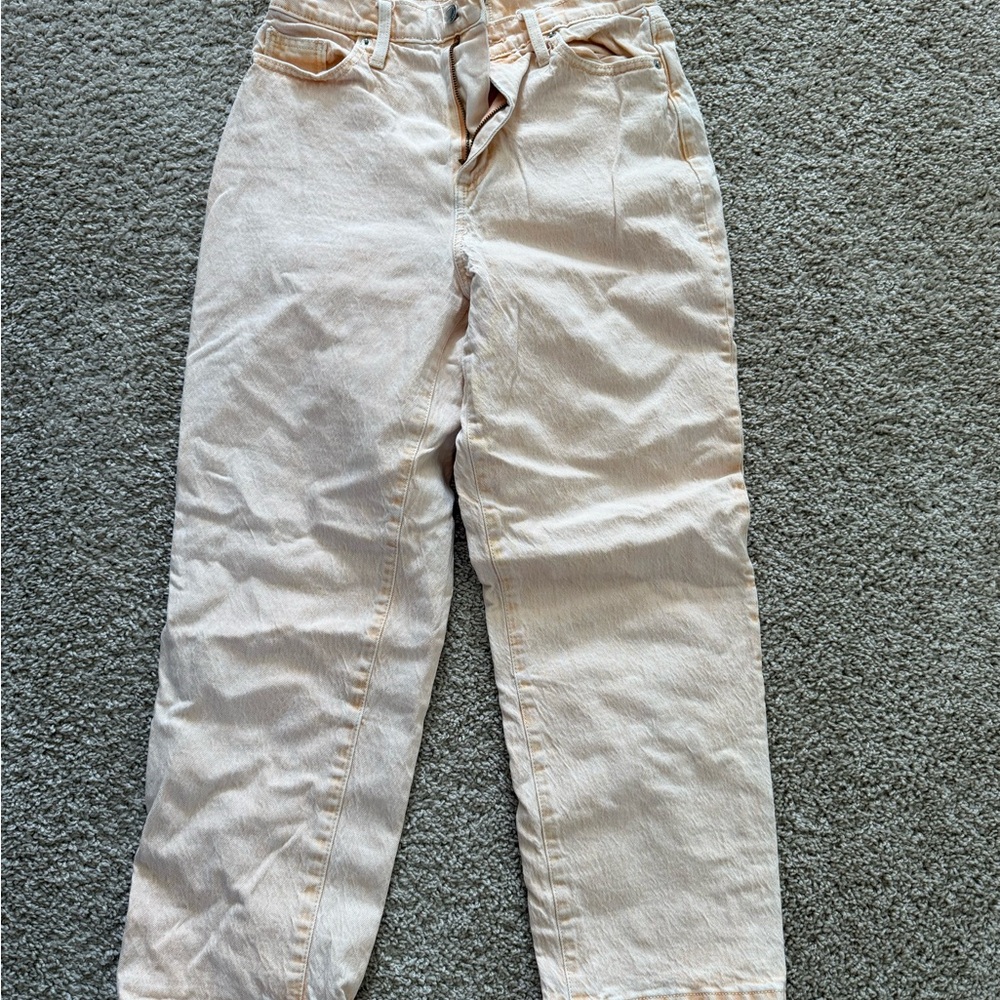 Universal Thread Peach Vintage Straight Jeans